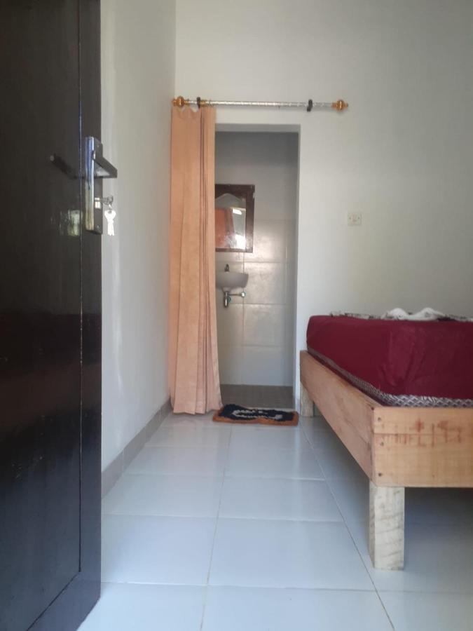 Nadil Homestay Kuta  Zewnętrze zdjęcie