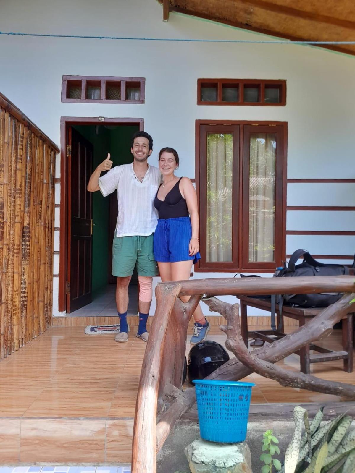 Nadil Homestay Kuta  Zewnętrze zdjęcie