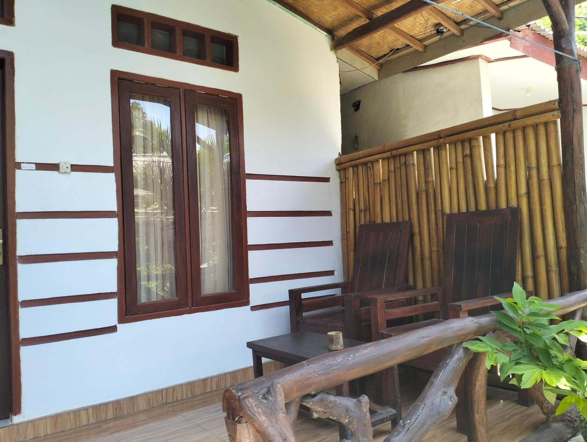 Nadil Homestay Kuta  Zewnętrze zdjęcie