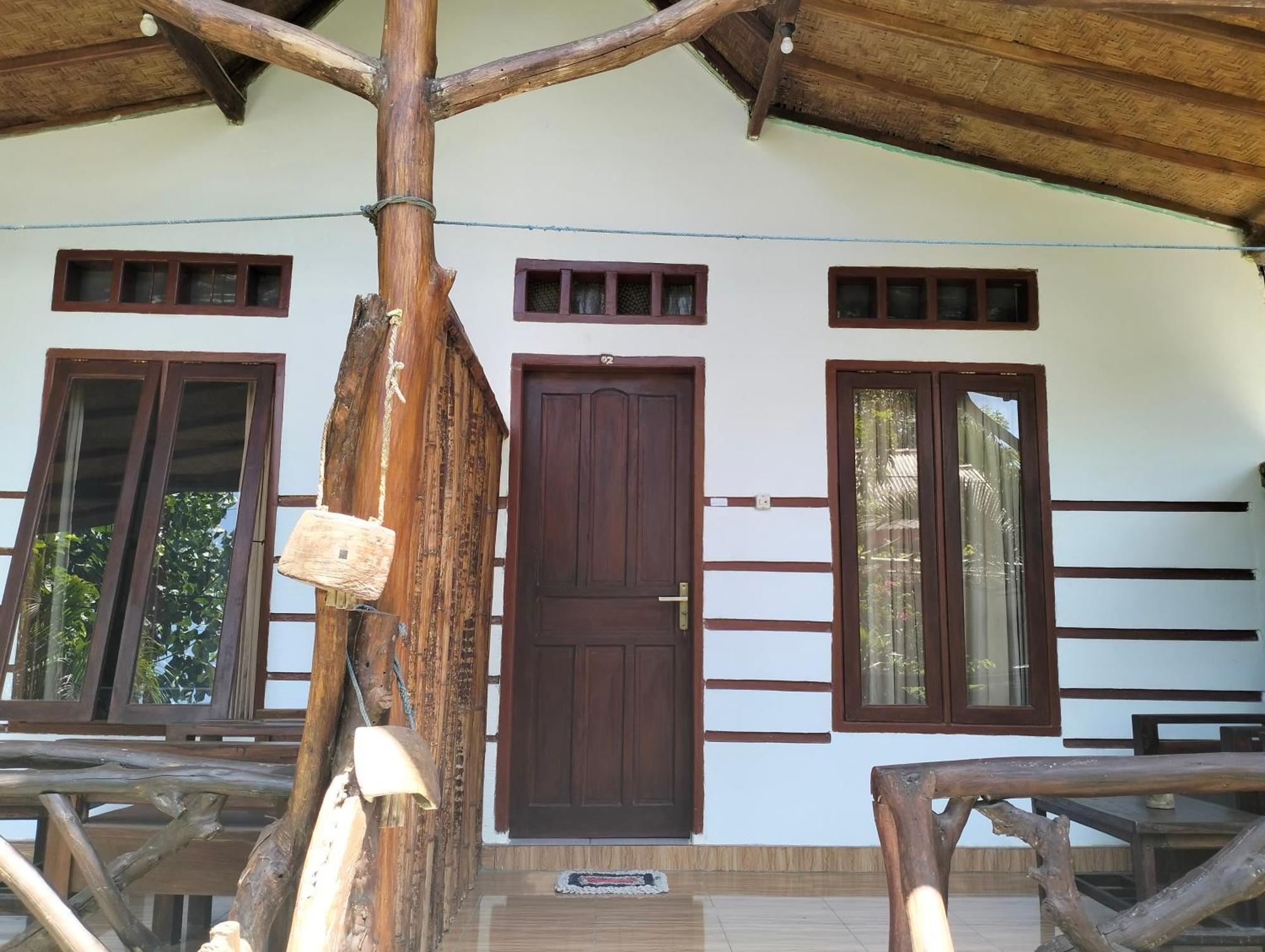Nadil Homestay Kuta  Zewnętrze zdjęcie