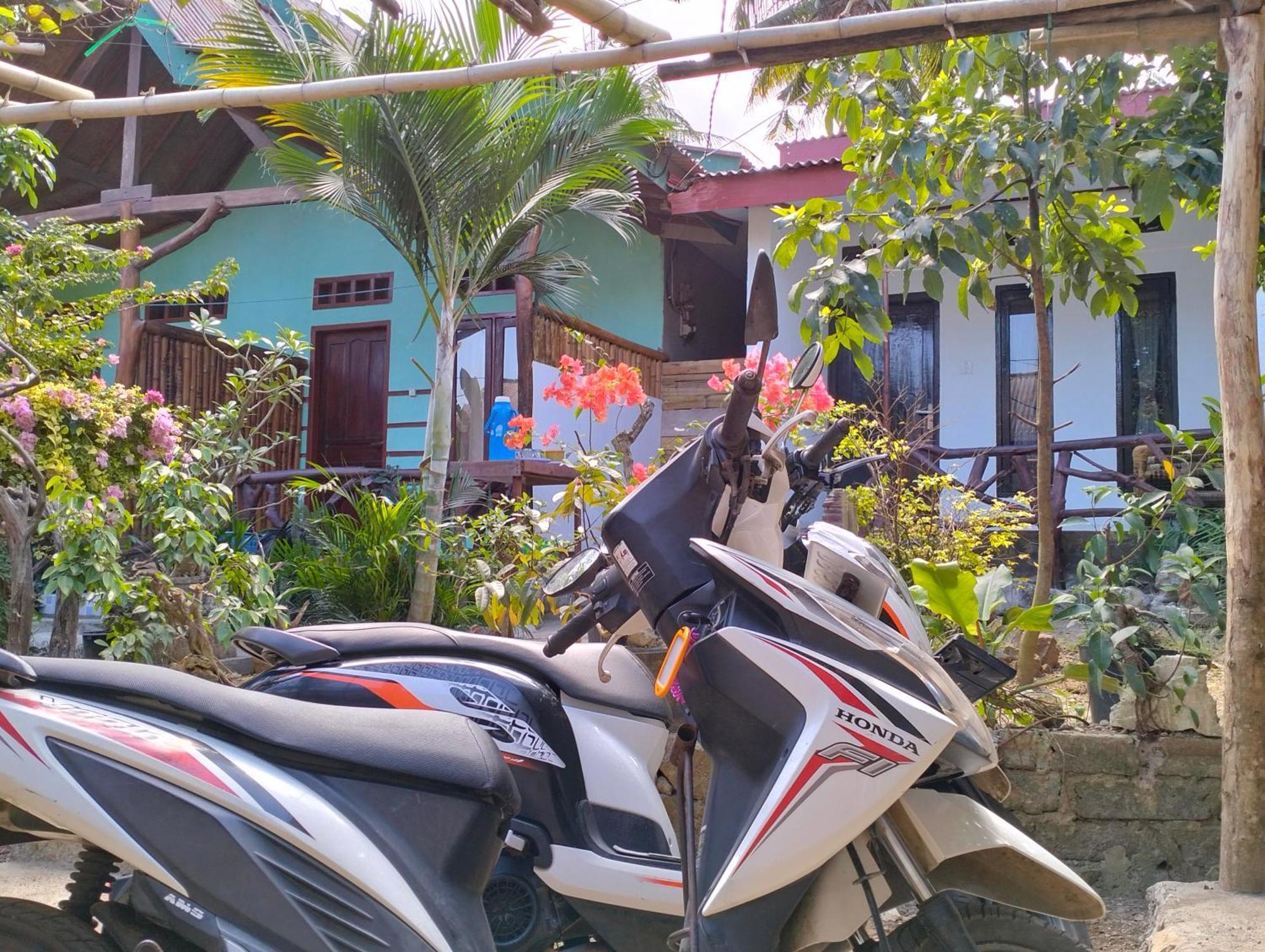 Nadil Homestay Kuta  Zewnętrze zdjęcie